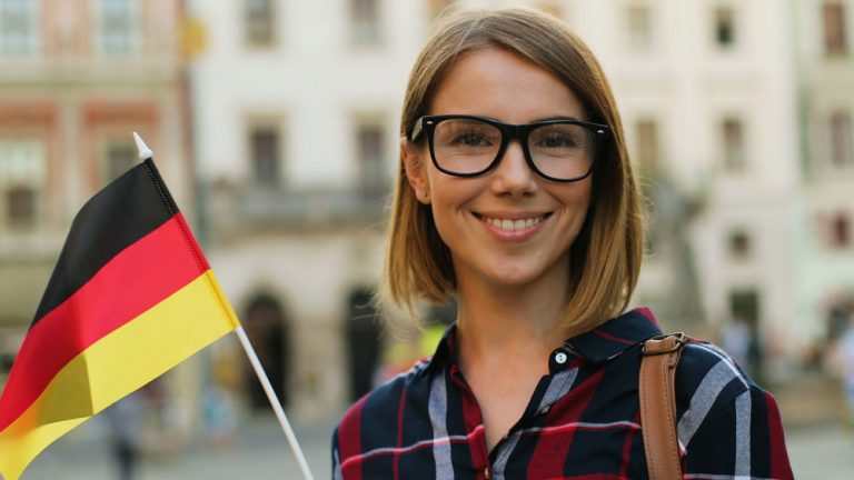 Curso online gratis: ¡Alemán ya! Aprende alemán de forma rápida y divertida – Kolja Hosemann